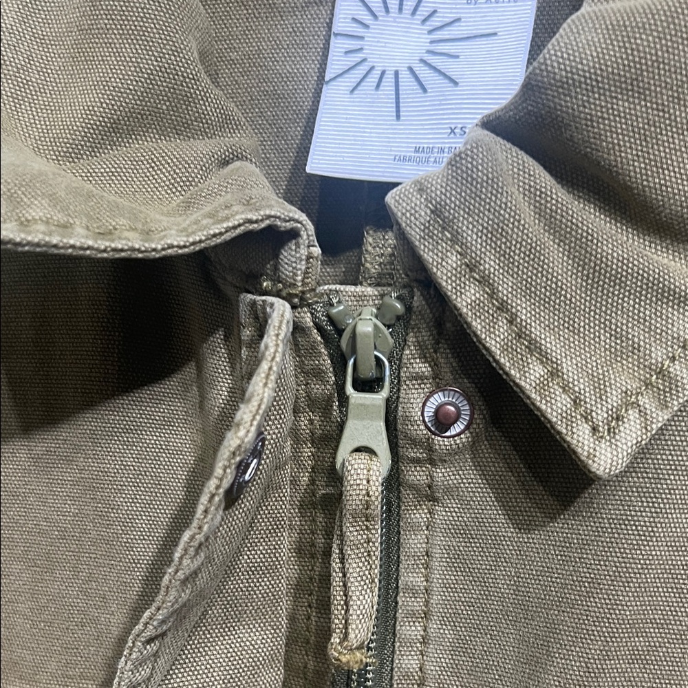 Aerie OFFLINE Sleeveless Utility Military Cargo Snaps Jacket Vest Olive size XS - Picture 8 of 10